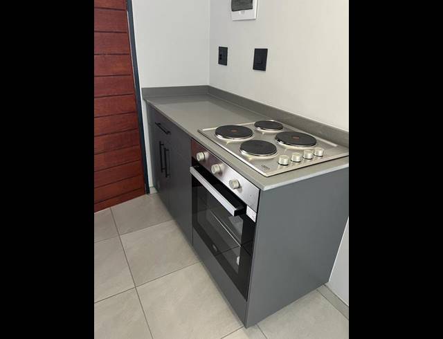 2 BEDROOM APARTMENT FOR SALE IN FLEURHOF